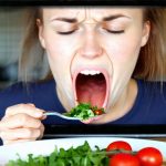 Why eating in front of a screen increases reflux risk