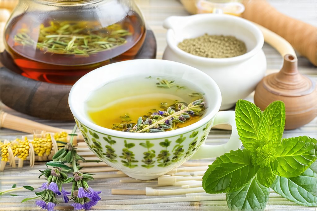Best Herbal Teas to Calm Your Stomach and Aid Digestion